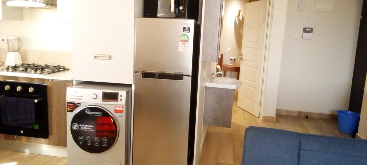 1 Bed Apartment with Backup Generator in Parklands - 3