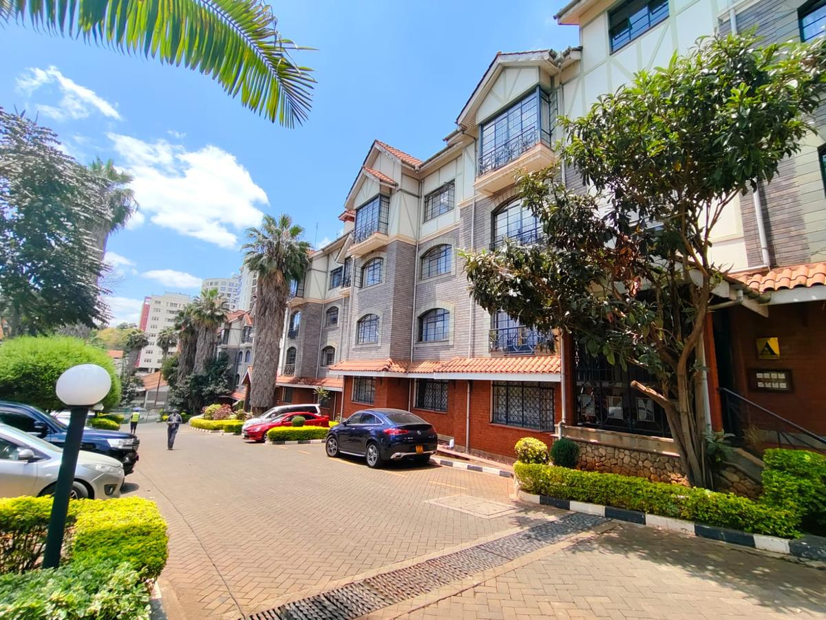 Serviced 4 Bed Apartment with Gym at Riverside Drive - 2