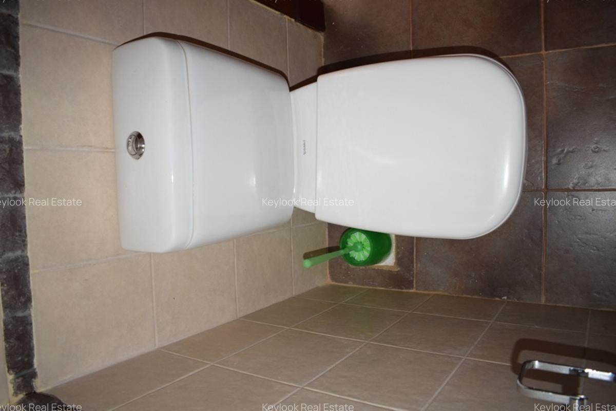 4 Bed Townhouse with En Suite at Peponi Road - 19