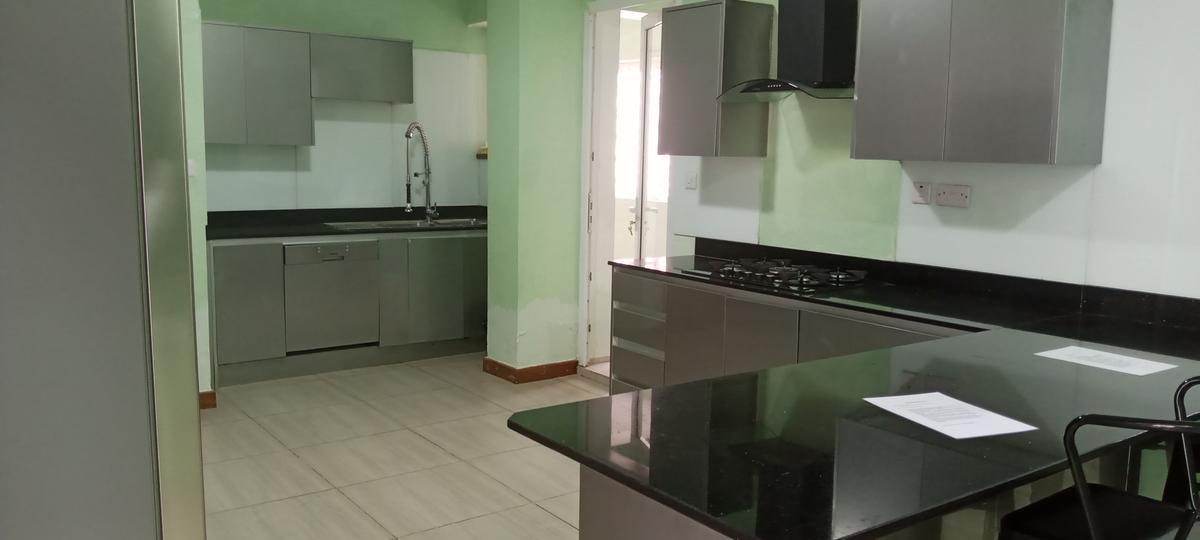 Serviced 4 Bed Apartment with En Suite in General Mathenge - 12