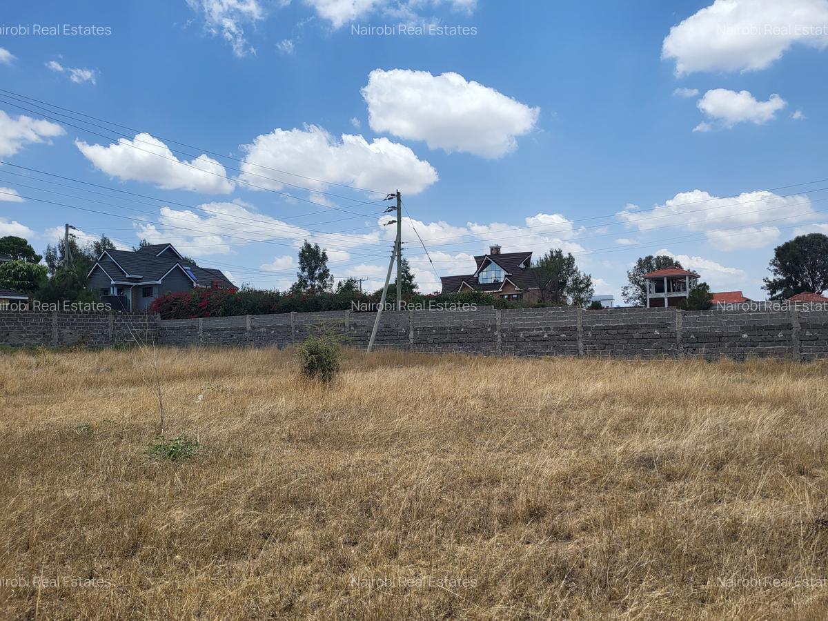 Land in Kitengela - 5