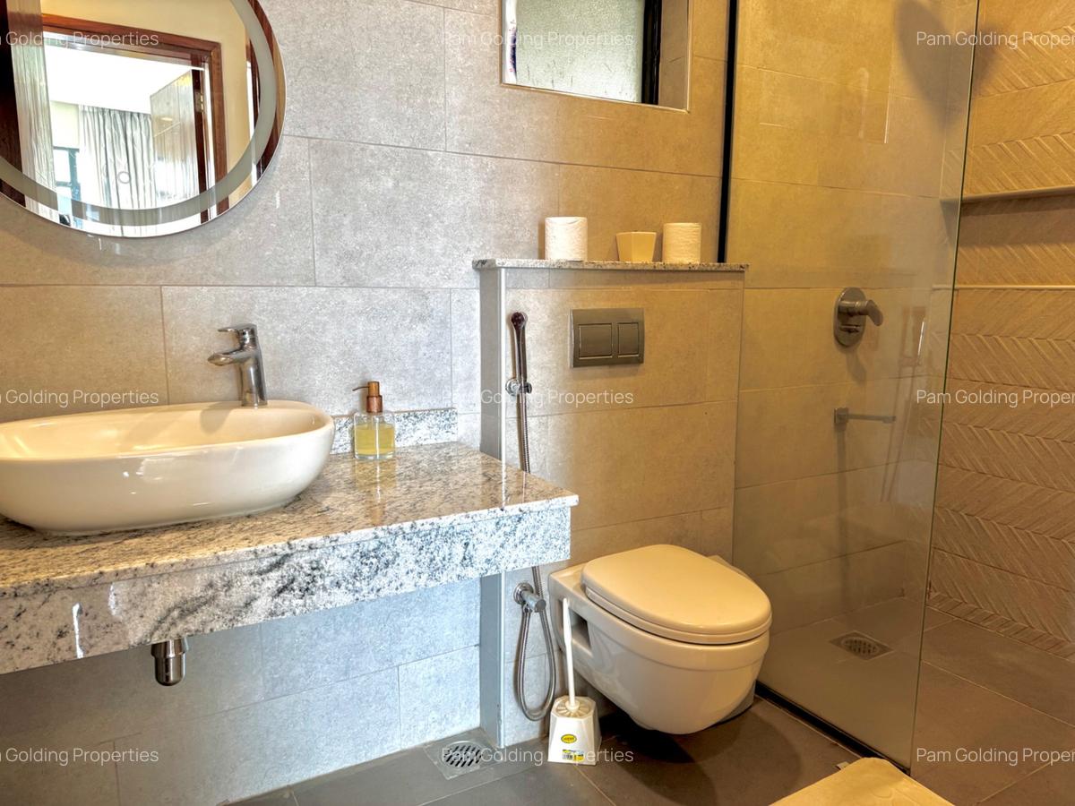 Serviced 2 Bed Apartment with En Suite in Rhapta Road - 15