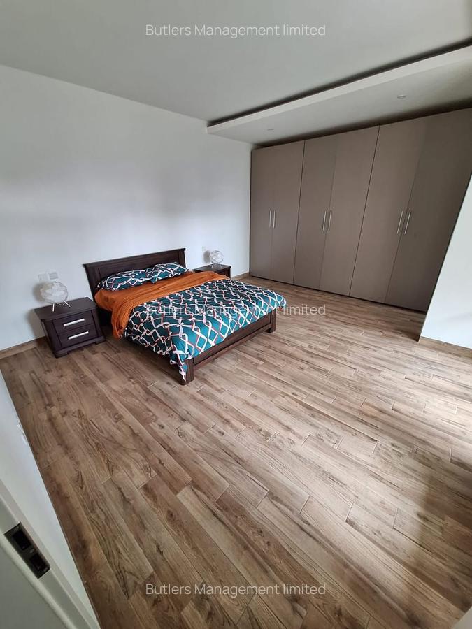 Furnished 3 Bed Apartment with En Suite in Riverside - 9