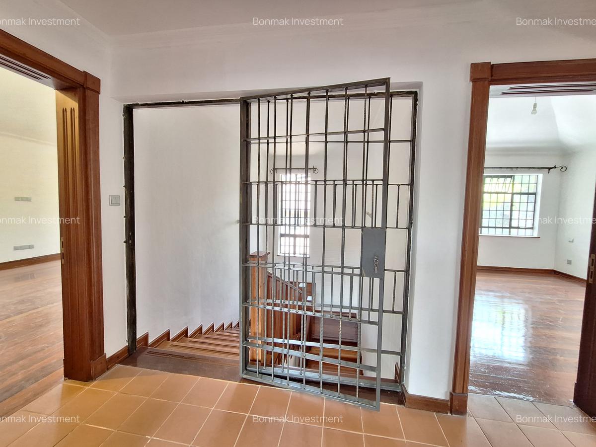 4 Bed Townhouse with En Suite at Peponi Gardens. - 12