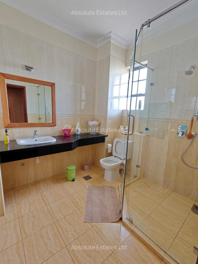 4 Bed Villa with En Suite in Karen - 9