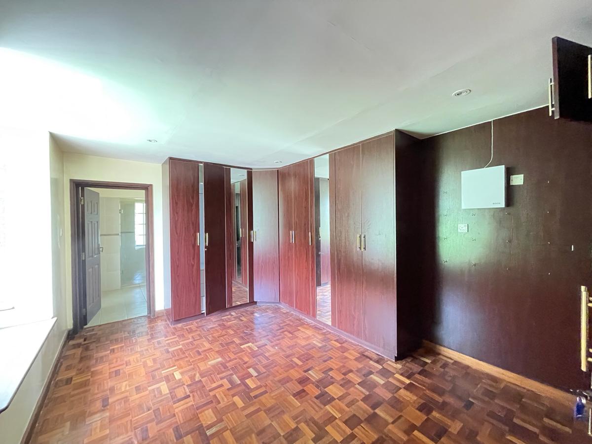 5 Bed Townhouse with Staff Quarters in Lavington - 11