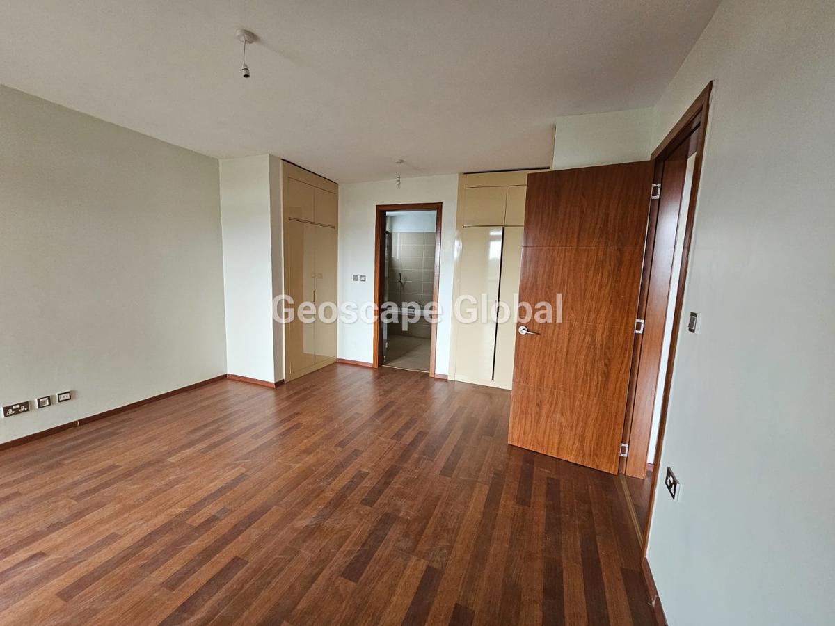 3 Bed Apartment with En Suite in Muthaiga - 10