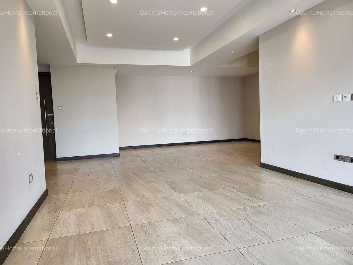 3 Bed Apartment with En Suite in General Mathenge - 5