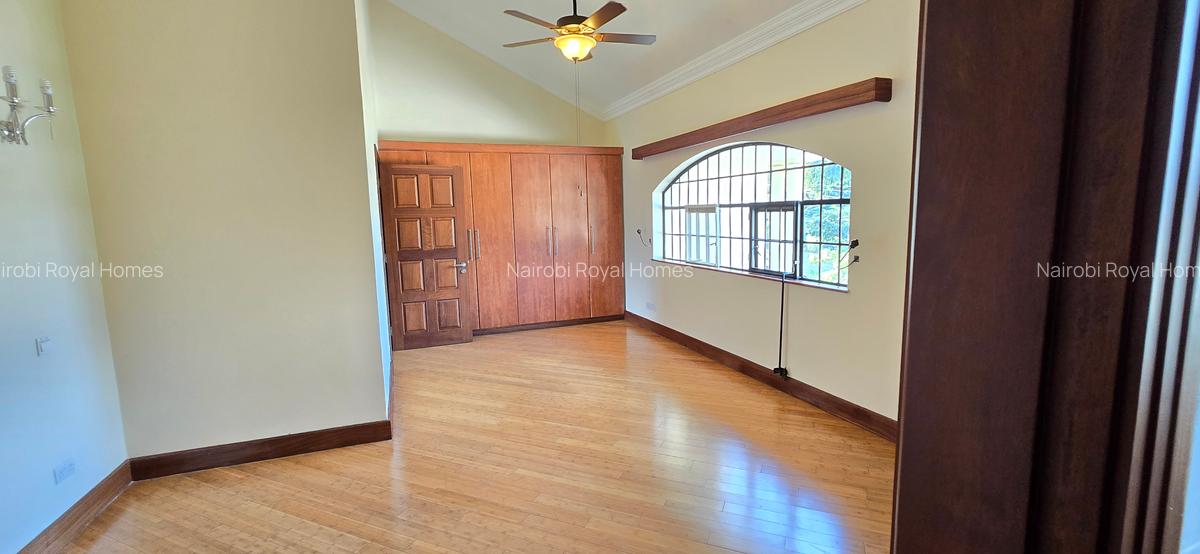 5 Bed House with En Suite at Redhil Road - 14