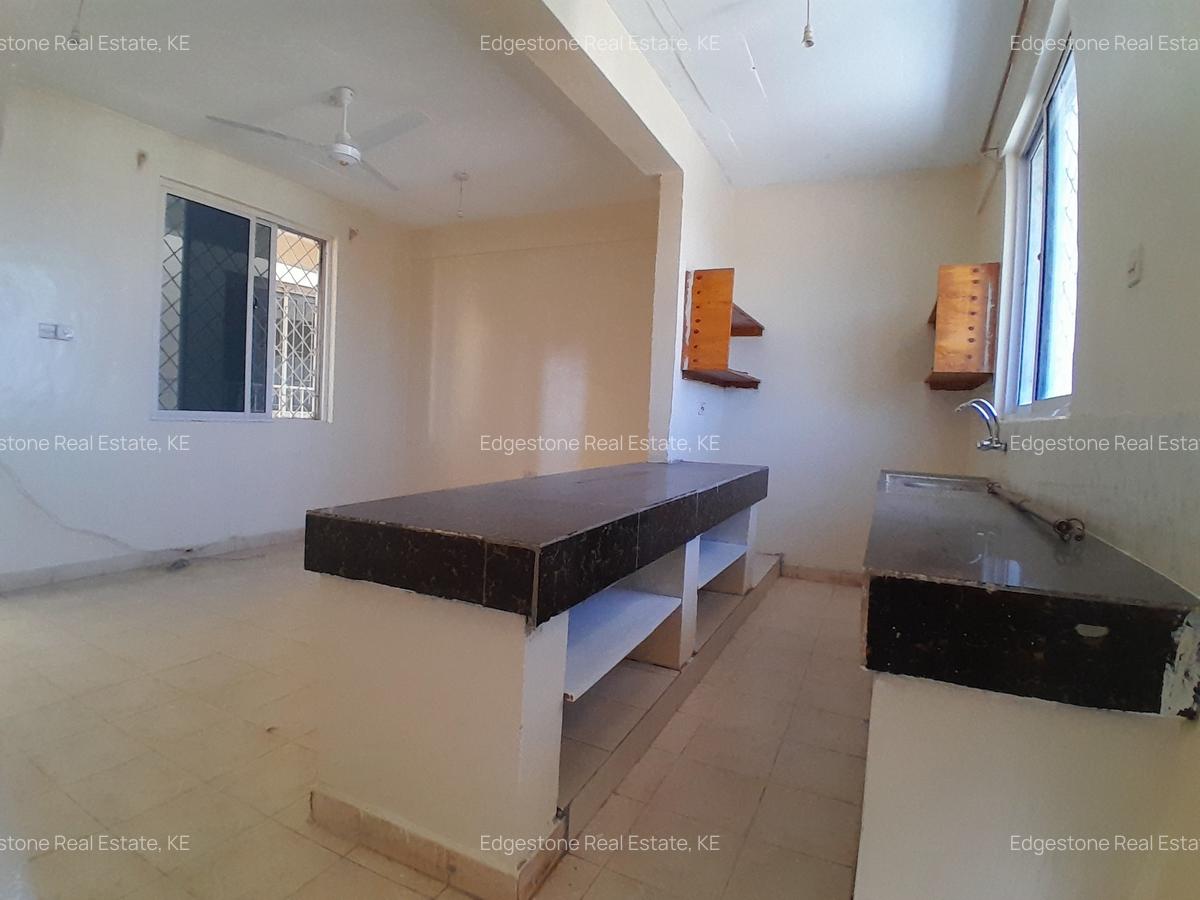 1 Bed Apartment with Borehole in Mtwapa - 5