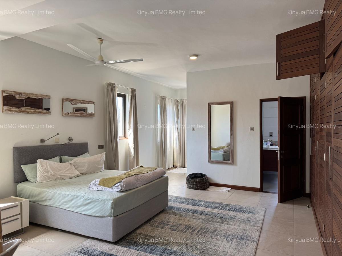 Furnished 2 Bed Apartment with En Suite at Cement Road - 10