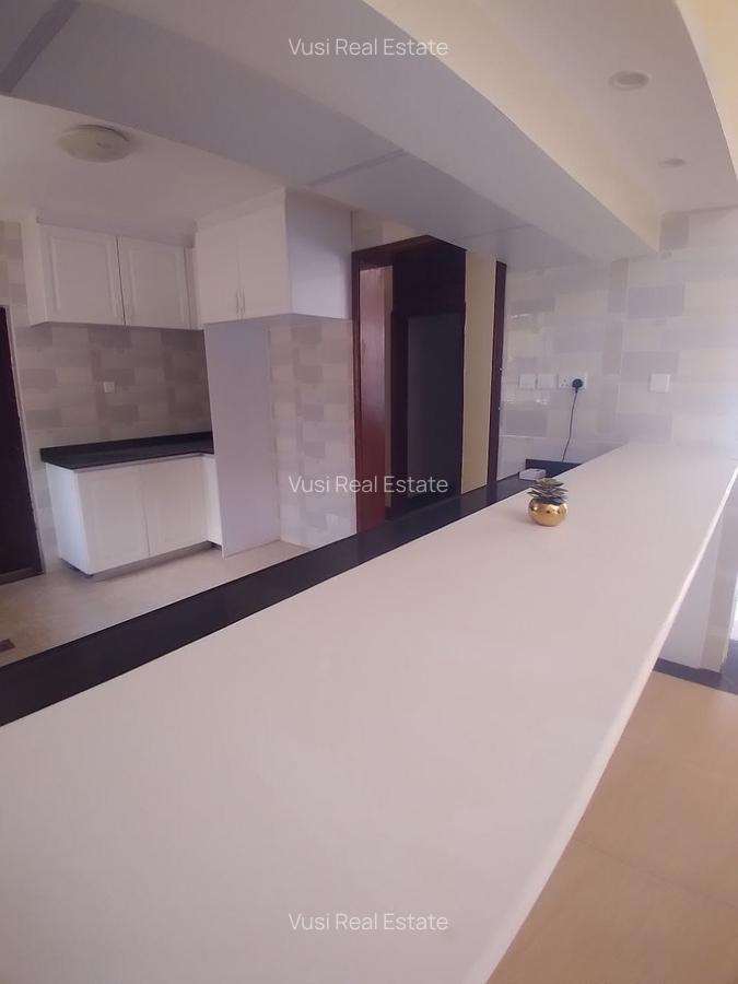 5 Bed Villa with En Suite in Lavington - 2