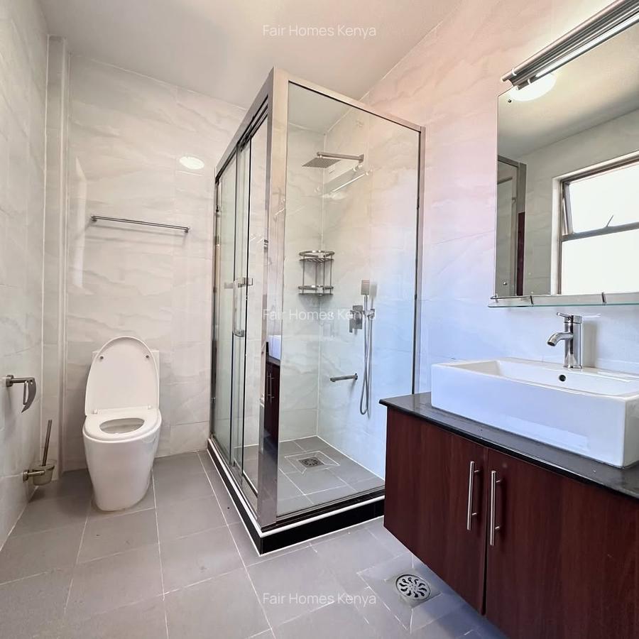 5 Bed Townhouse with En Suite at Chalbi Drive - 13