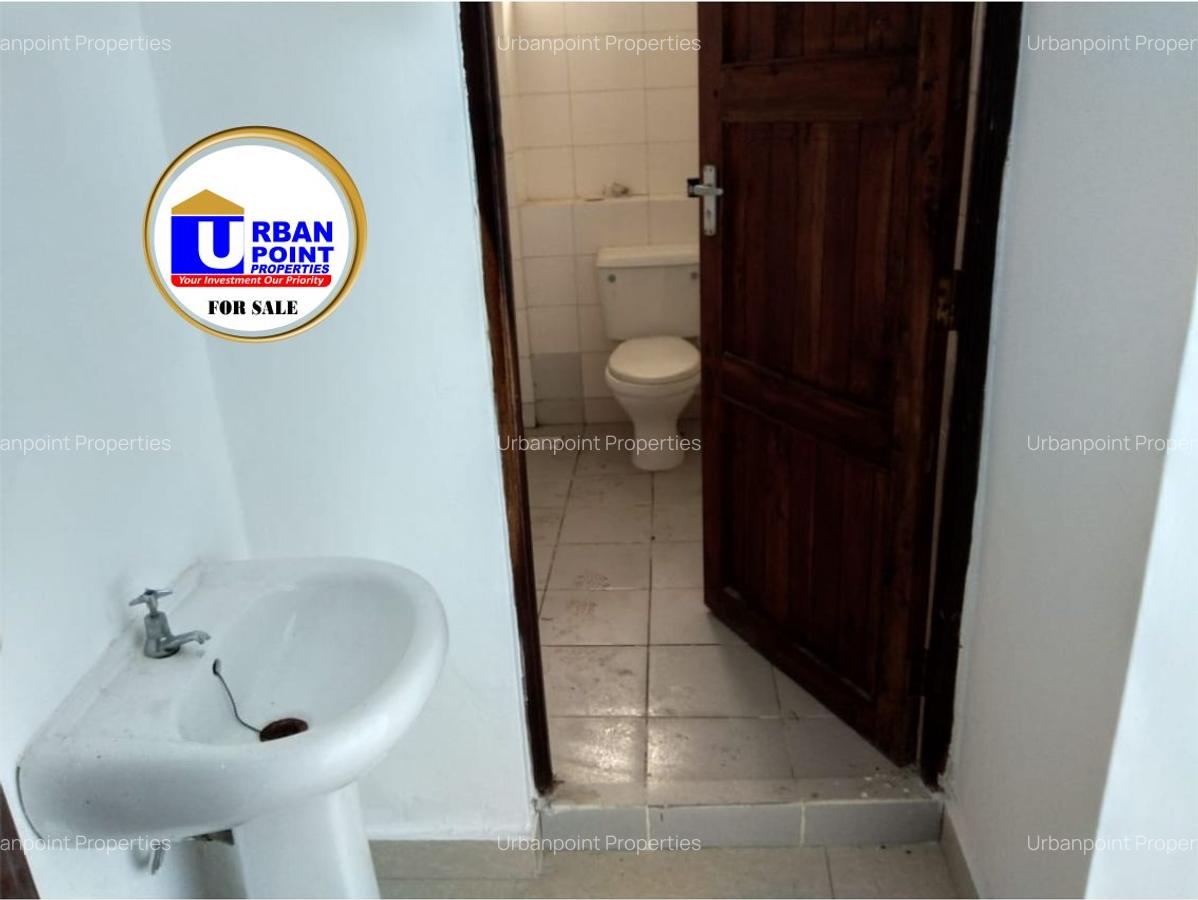 3 Bed Apartment with Parking in Tudor - 11