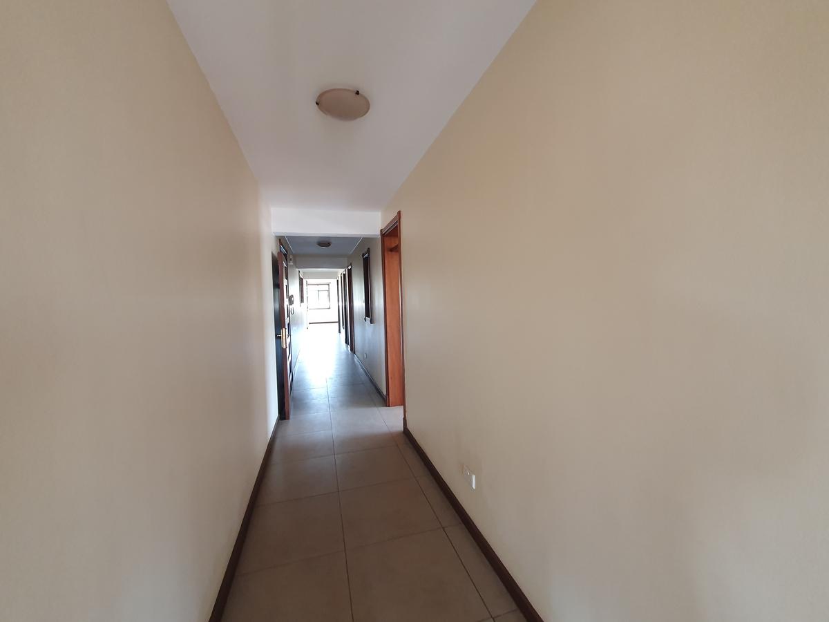 3 Bed Apartment with En Suite at Jalaram Rd - 18