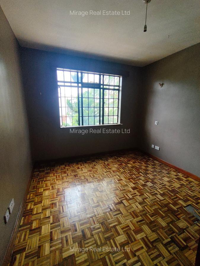 3 Bed Apartment with En Suite in Kilimani - 12