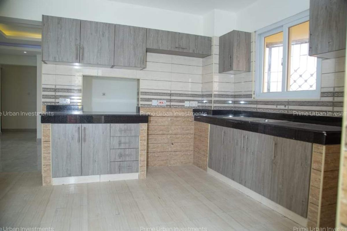 Serviced 3 Bed Apartment with En Suite in Mtwapa - 5