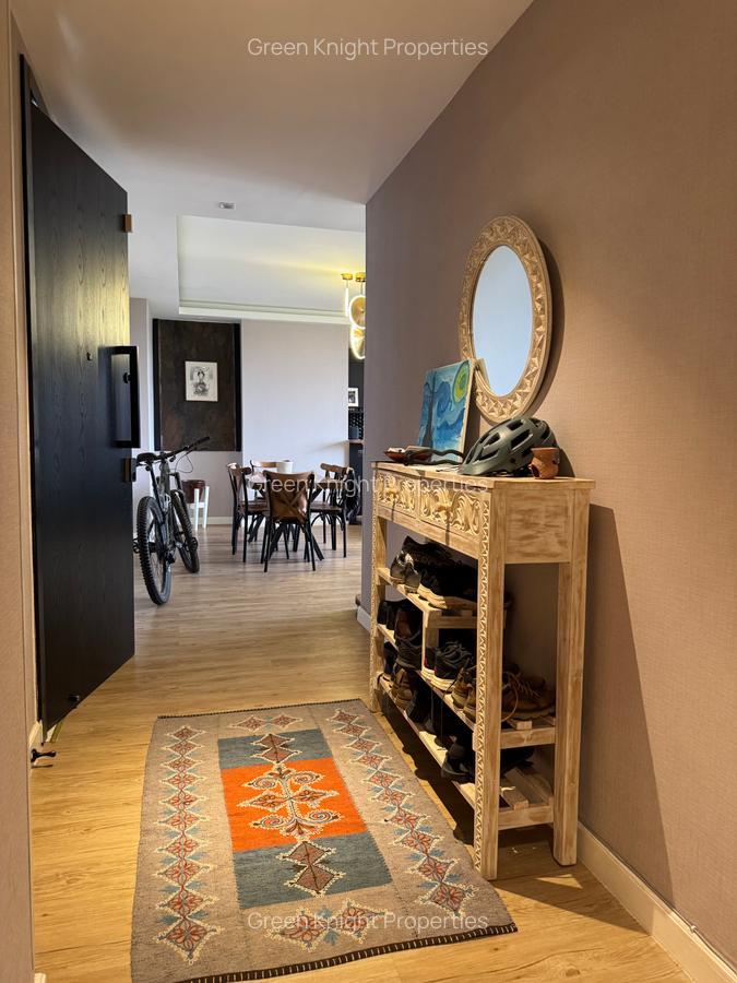 Serviced 2 Bed Apartment with En Suite in Westlands Area - 15