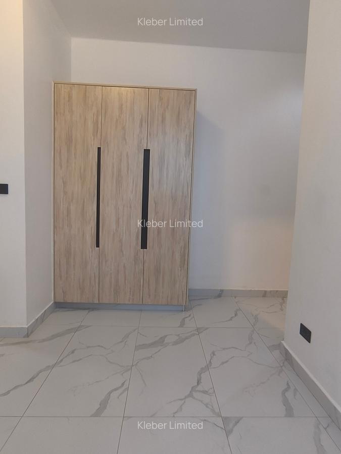 4 Bed Villa with En Suite at Muhuri Road - 9