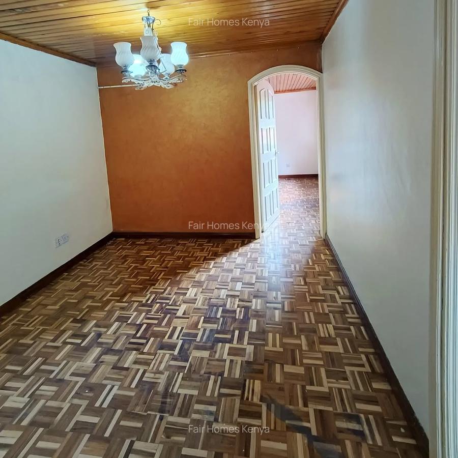 4 Bed Townhouse with En Suite at Othaya Road - 9