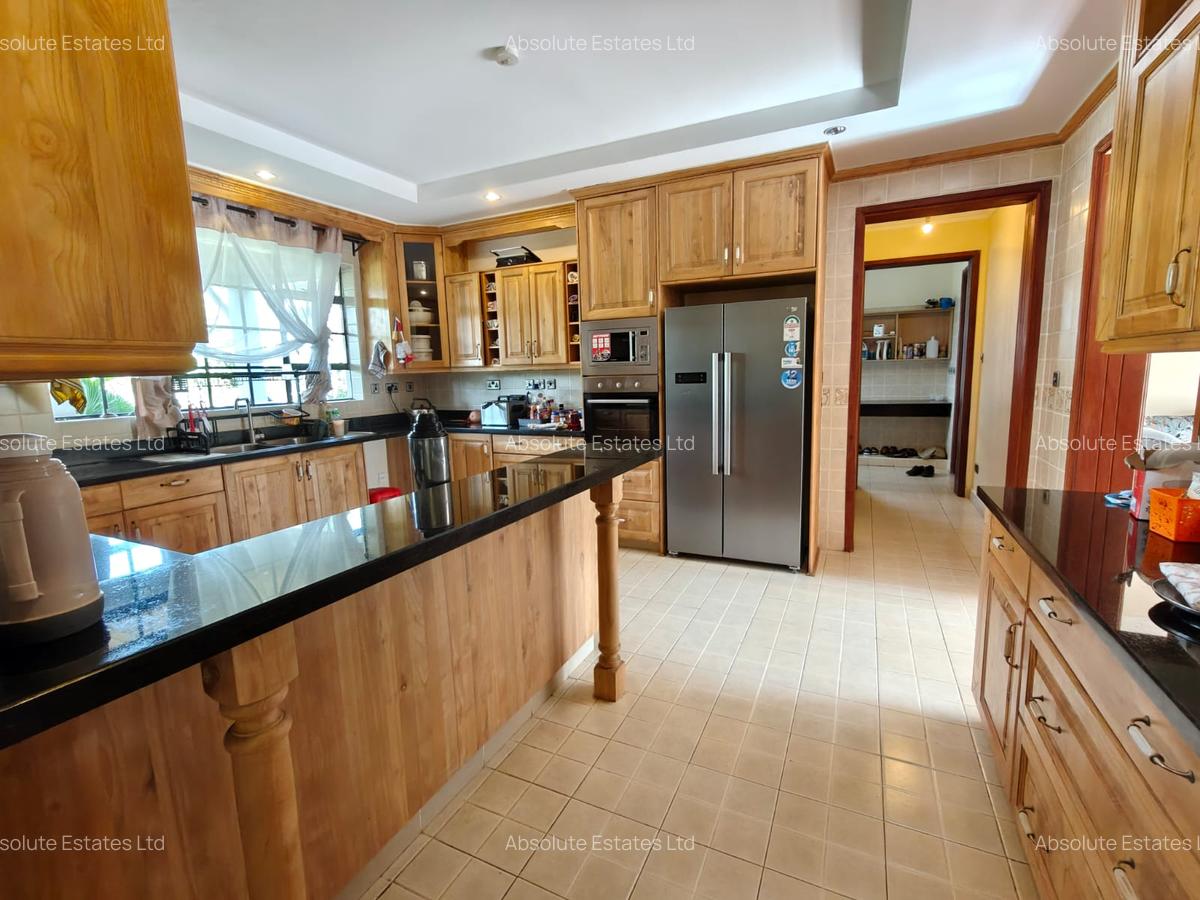 4 Bed Villa with En Suite in Karen - 19