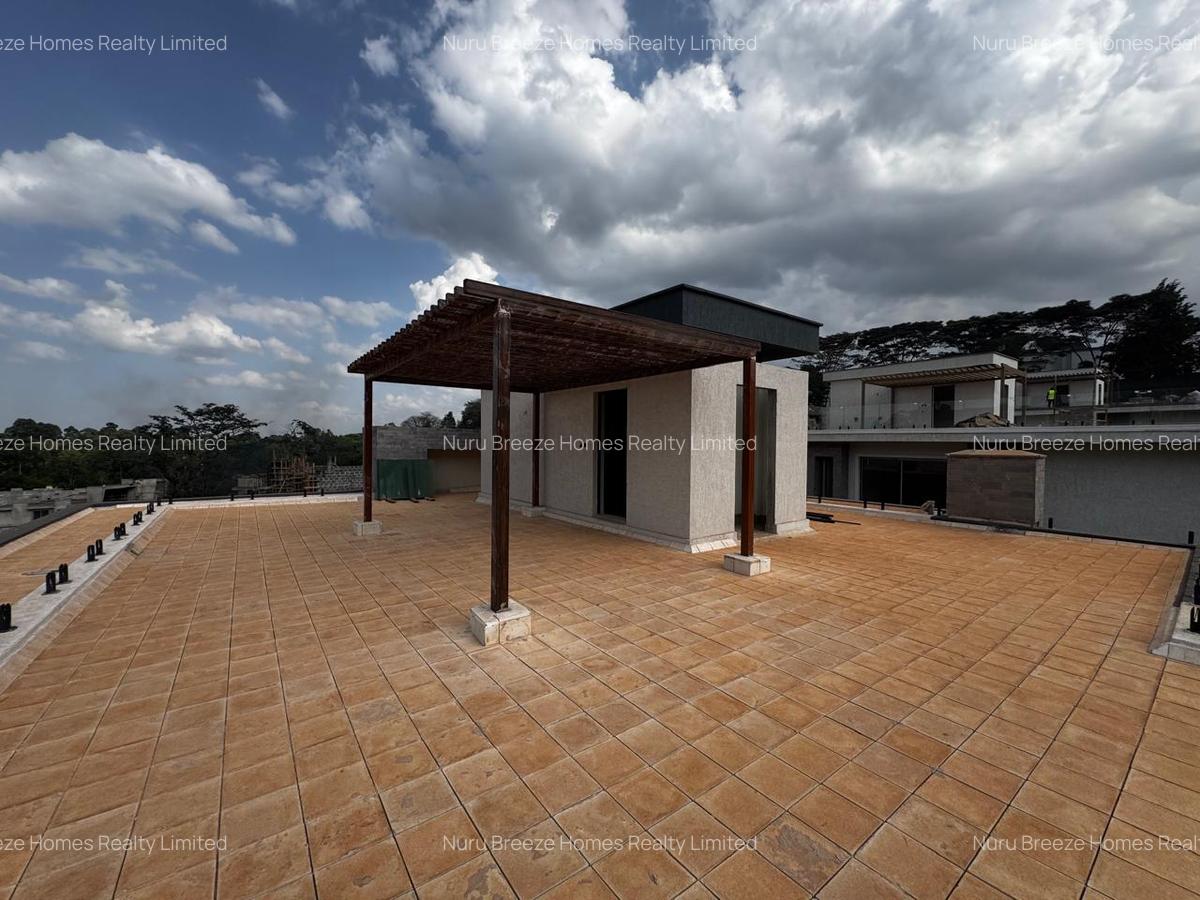 4 Bed Townhouse with En Suite in Loresho - 18