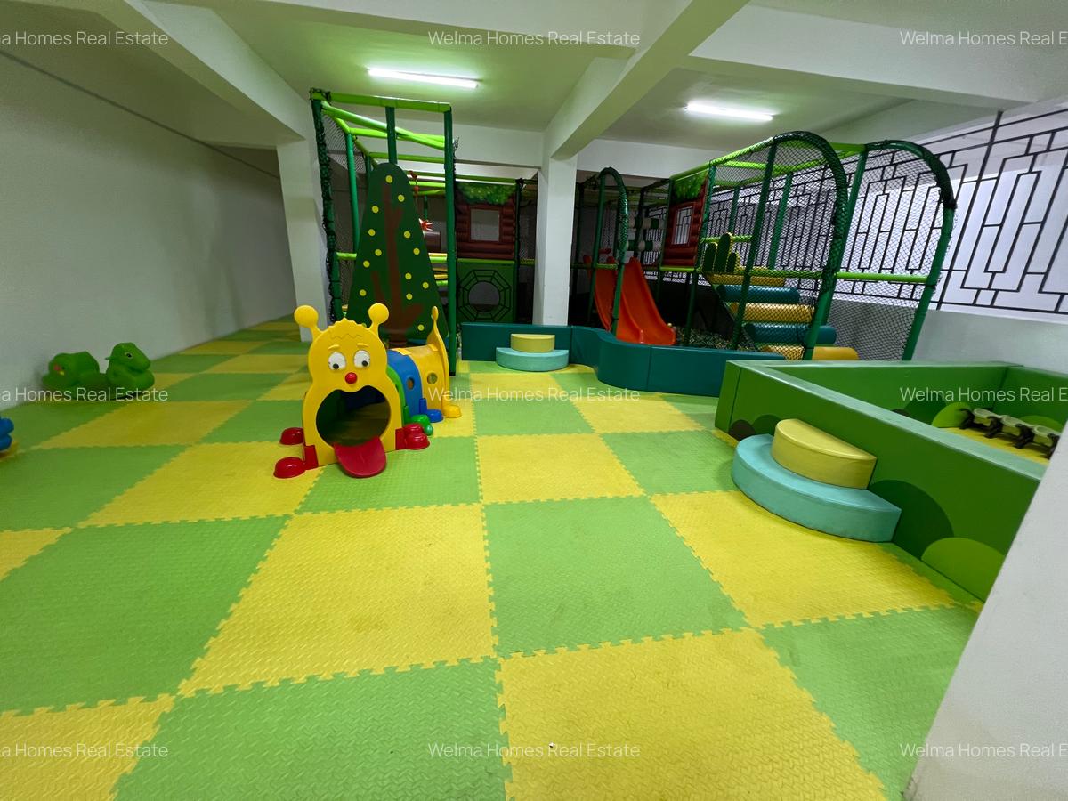 2 Bed Apartment with En Suite in Lavington - 13