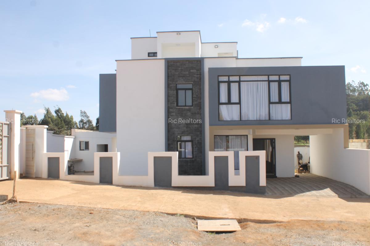 5 Bed Townhouse with En Suite at Kamangu - Kiambu - 5