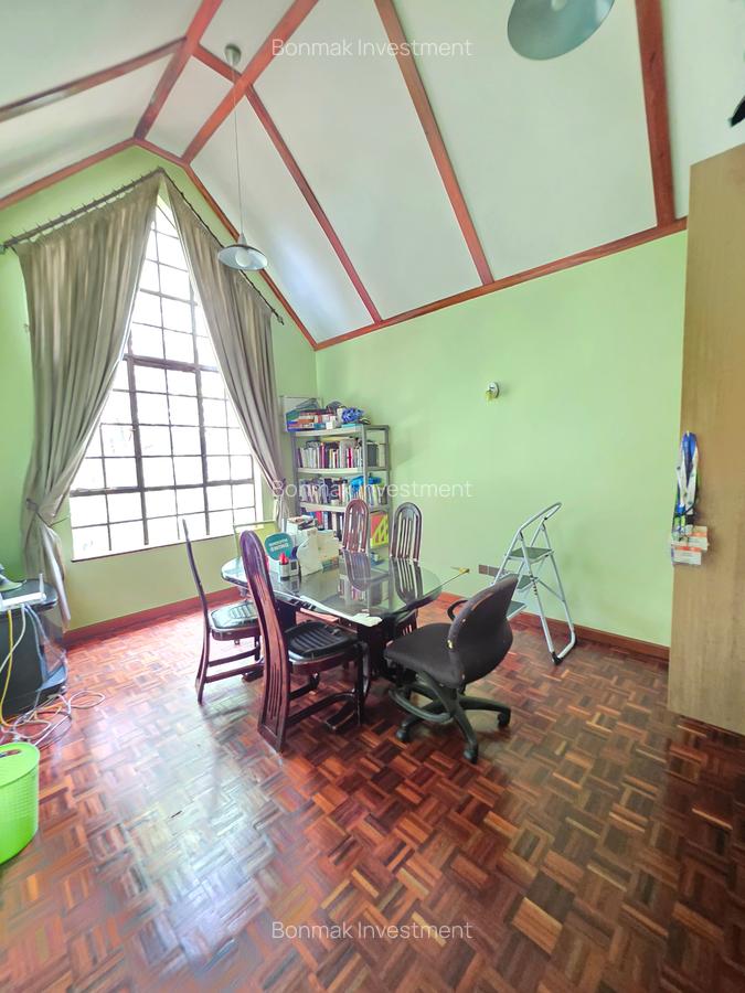 5 Bed House with En Suite at New Kitusuru Estate - 14