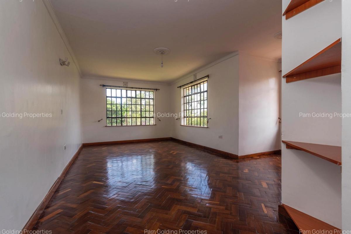 4 Bed House with En Suite at Muthaiga North - 11