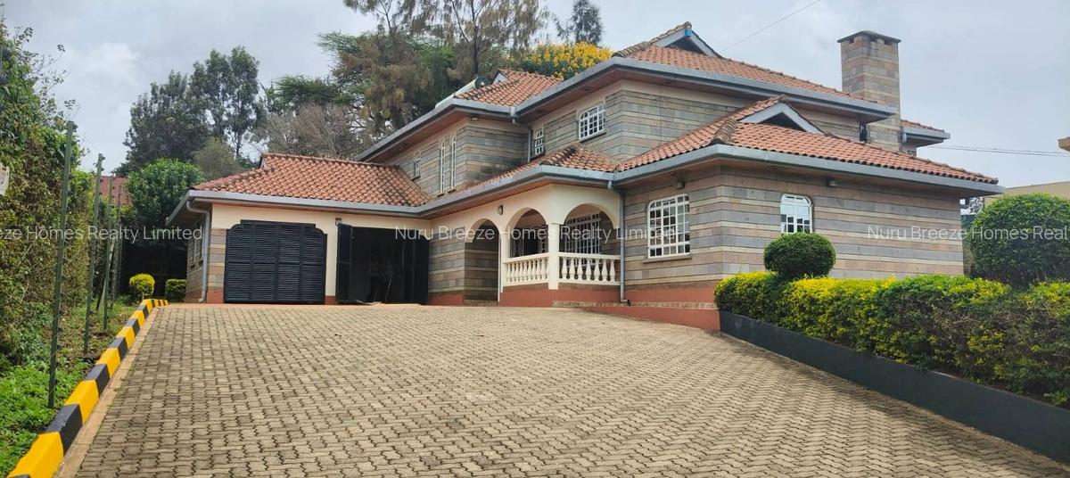 5 Bed House with En Suite in Nyari - 11