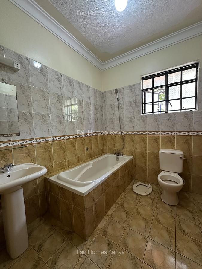 4 Bed Townhouse with En Suite at Kaputei Gardens - 6