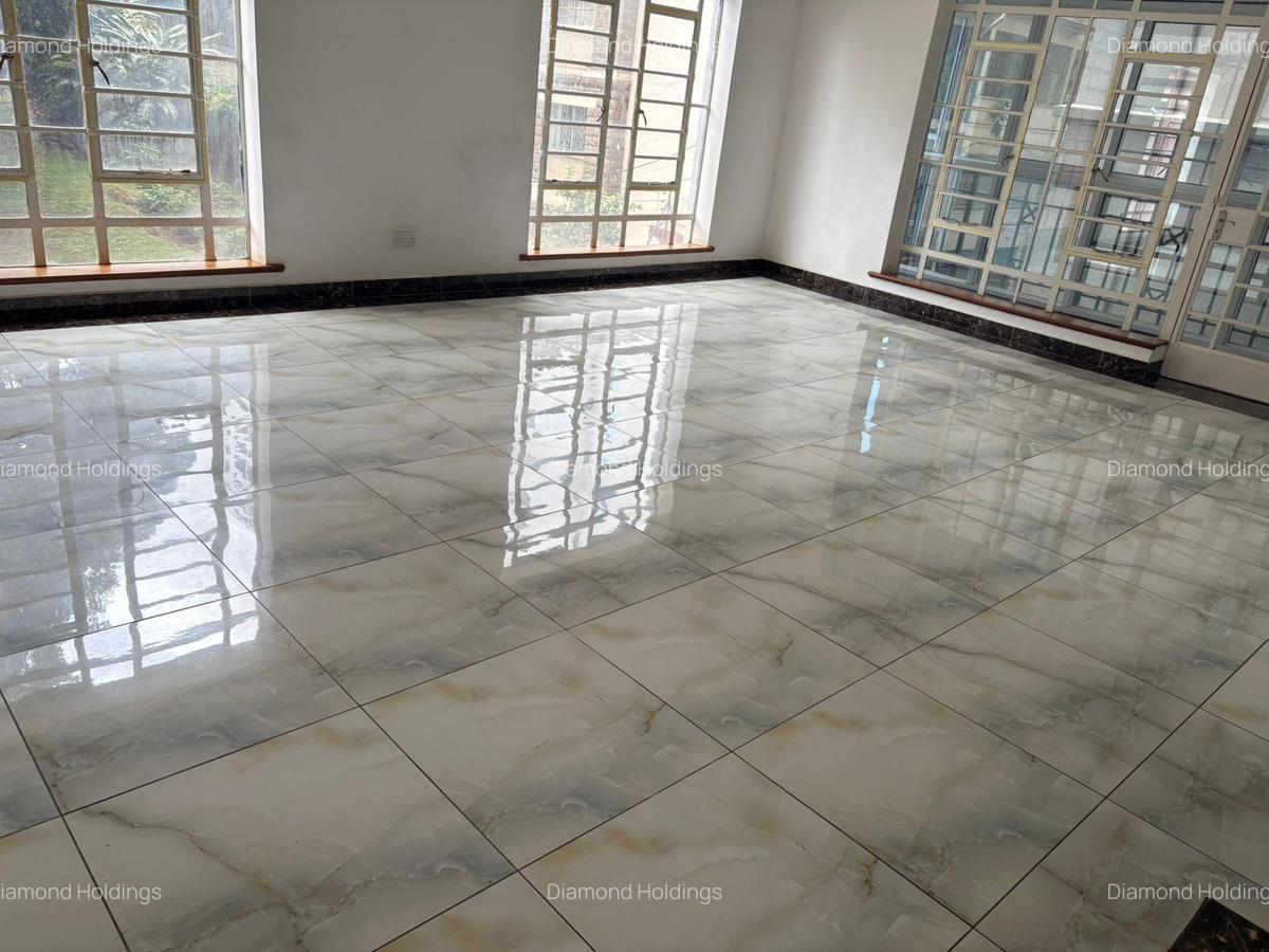 3 Bed Apartment with En Suite at Parklands - 1