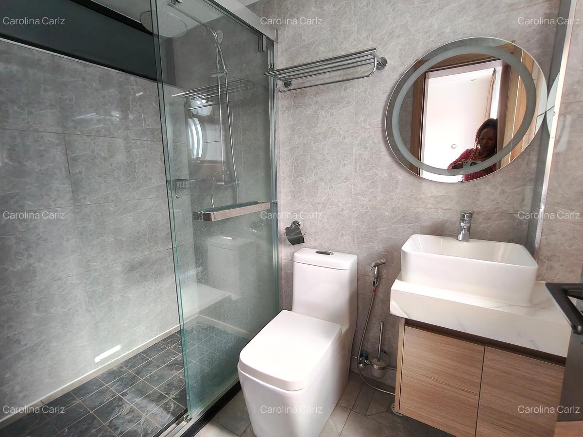 3 Bed Apartment with En Suite in Riverside - 11