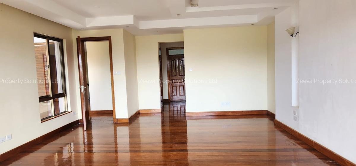 5 Bed Villa with En Suite in Lavington - 14