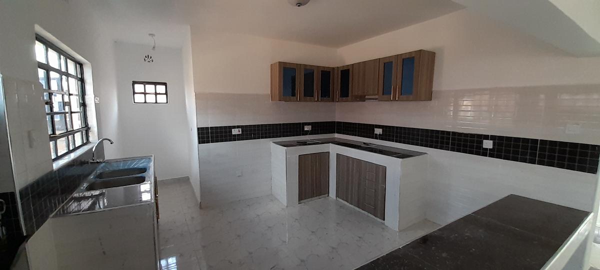 3 Bed House with En Suite at Rimpa - 8