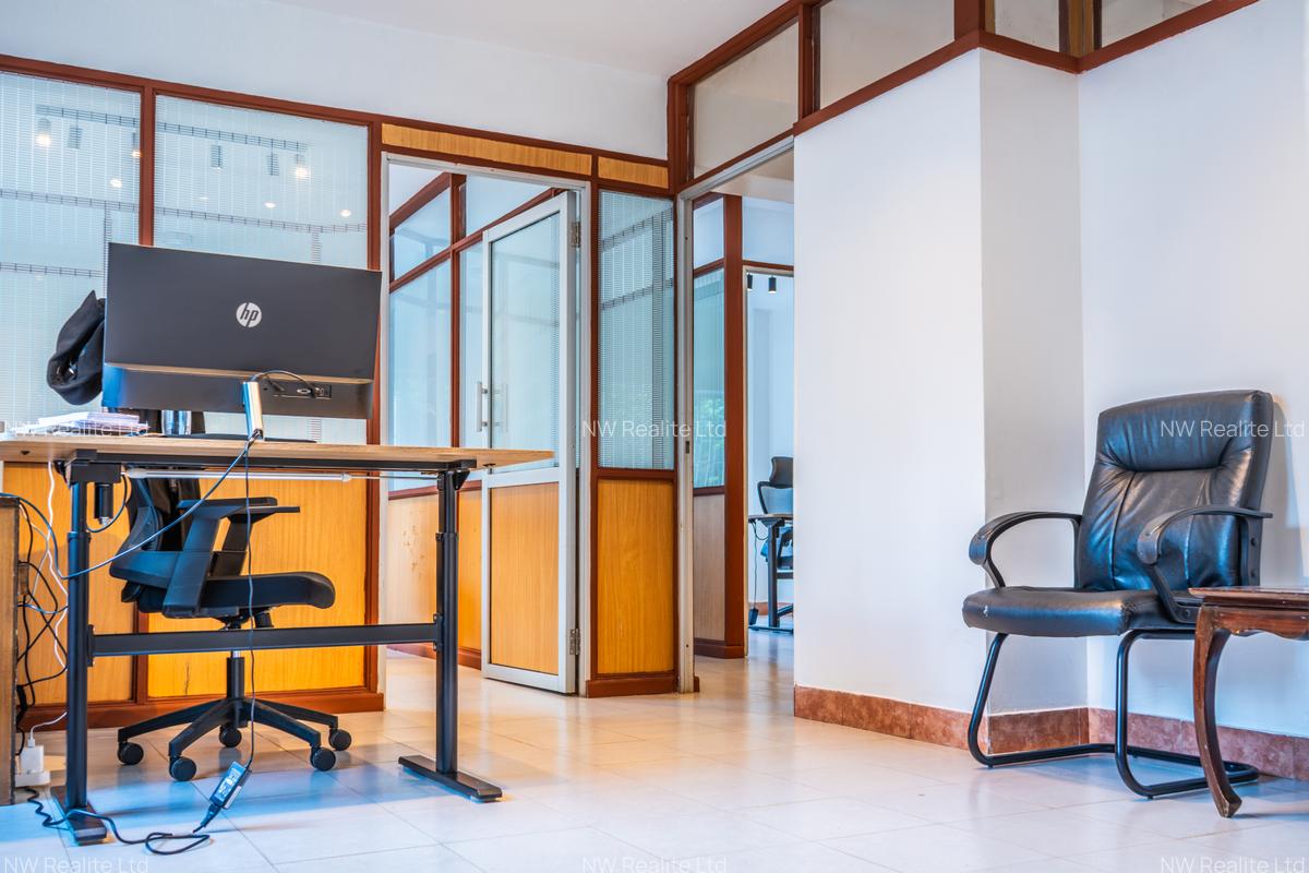 500 ft² Office with Service Charge Included in Westlands Area - 5