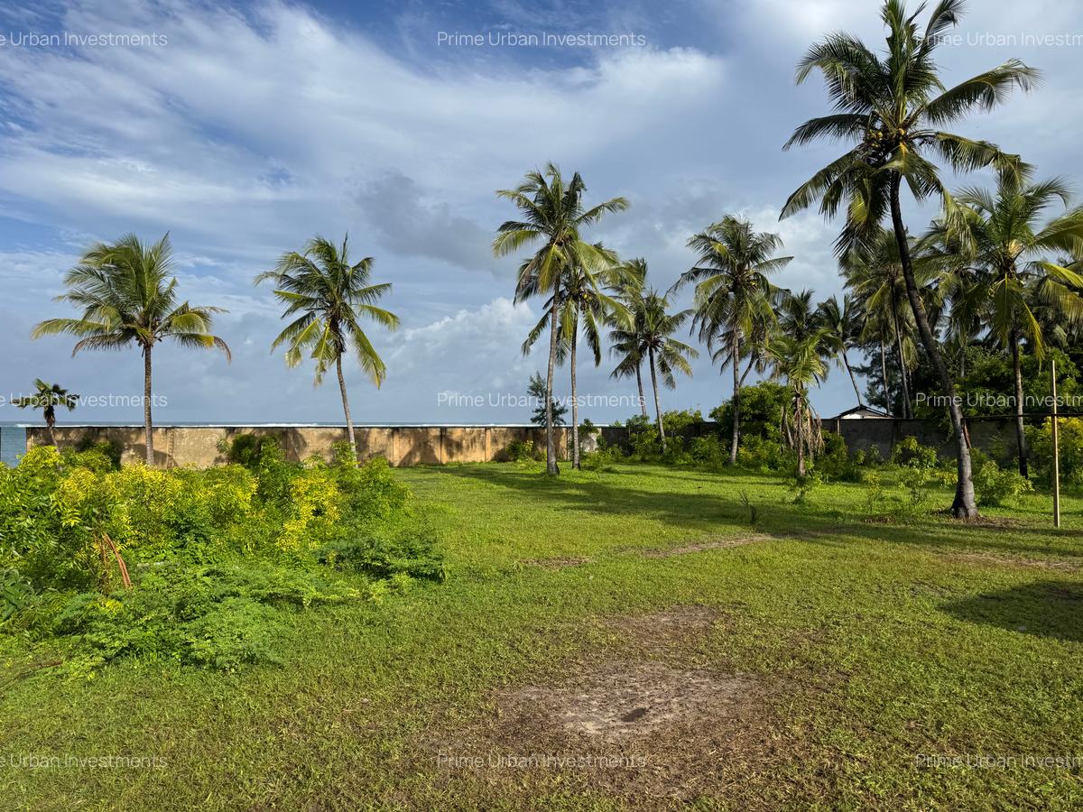 Land in Kikambala - 9