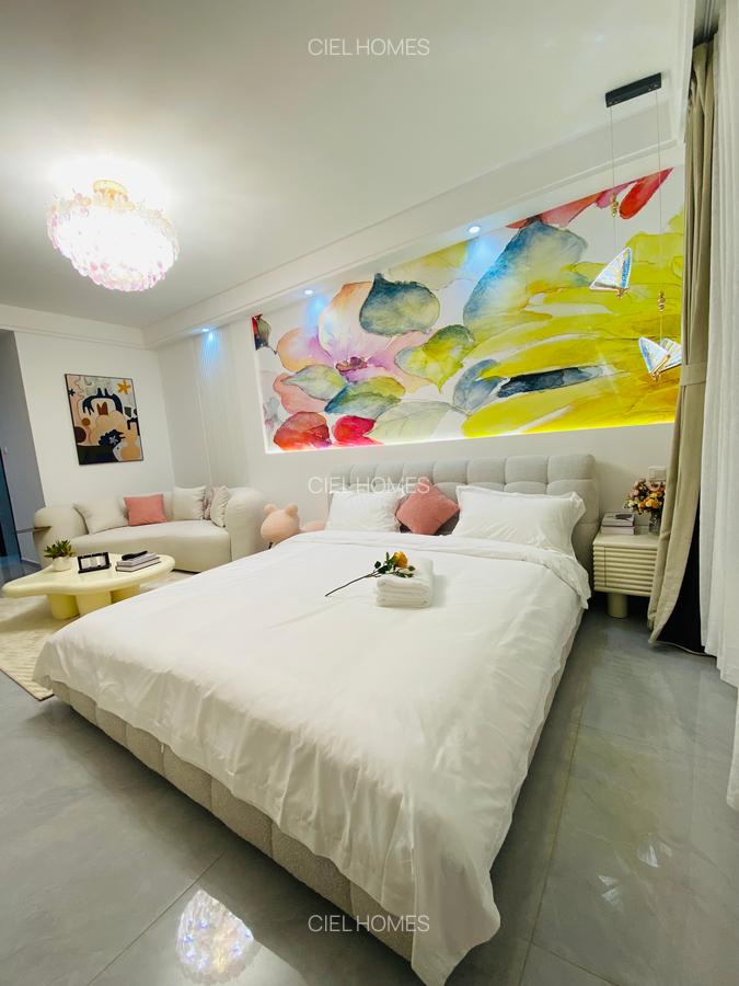 Studio Apartment with En Suite at Wood Avenue - 12