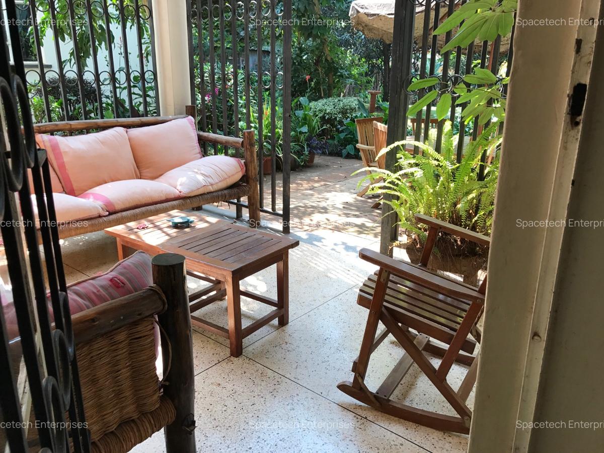 5 Bed House with Staff Quarters in Nyari - 14