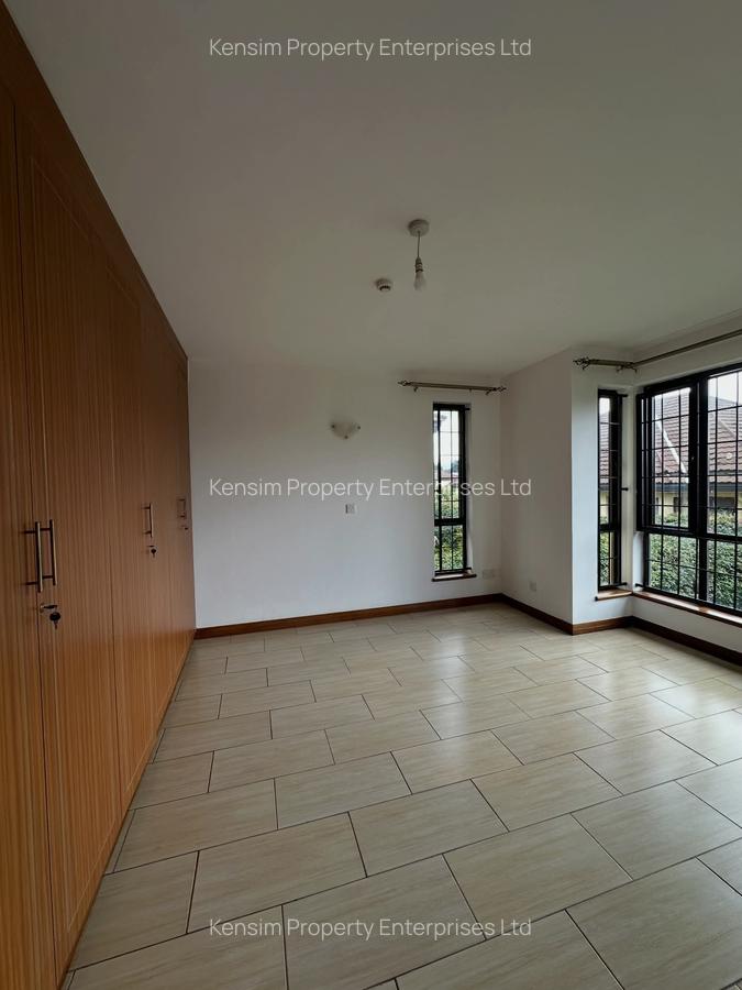 4 Bed Townhouse with En Suite in Runda - 16