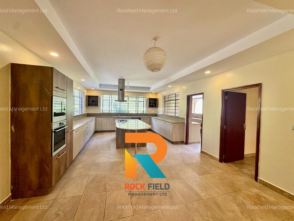 5 Bed Townhouse with En Suite in Lower Kabete - 3