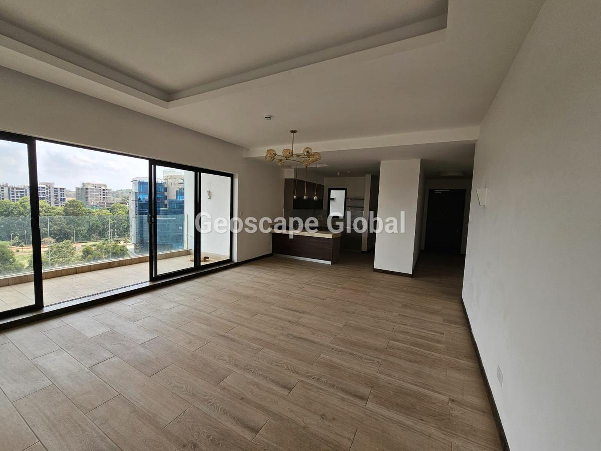 3 Bed Apartment with En Suite in Rosslyn - 20