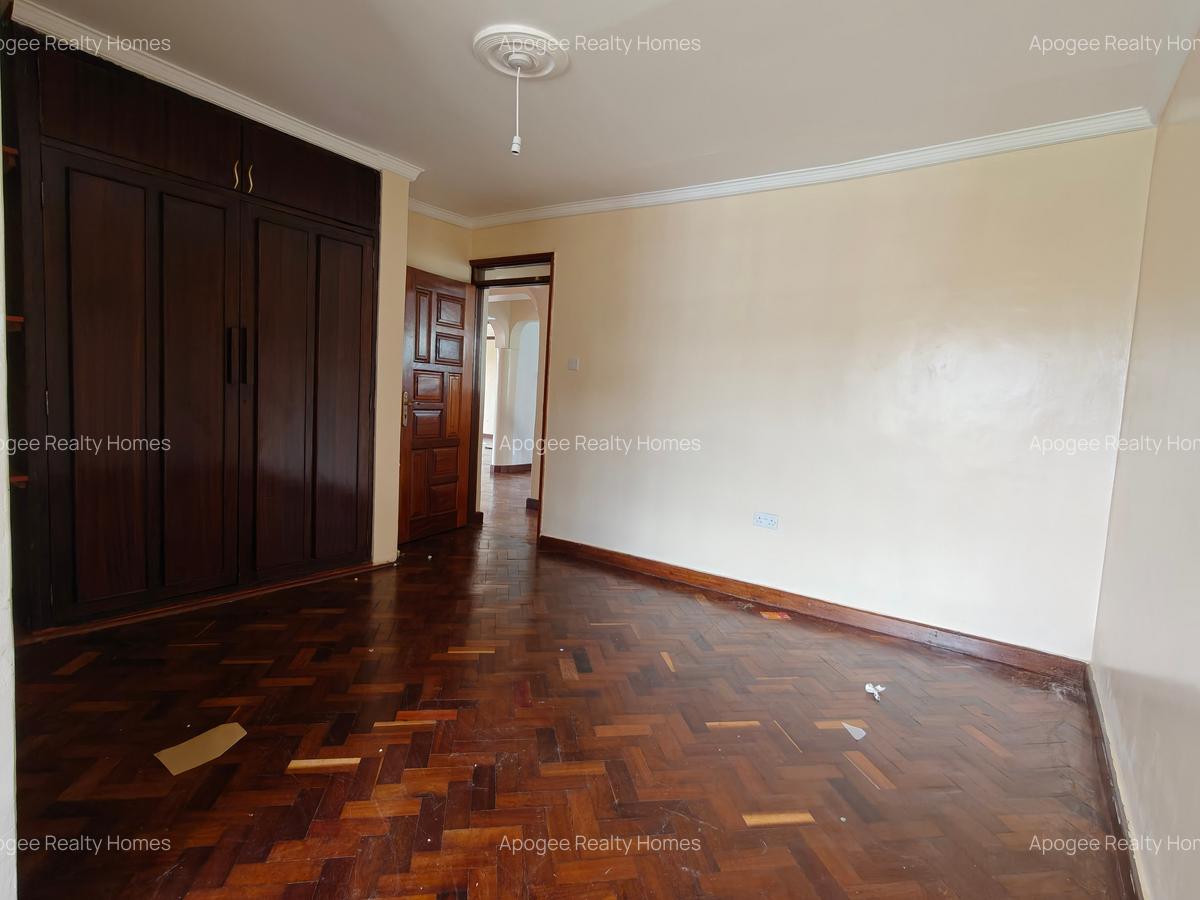 5 Bed House with En Suite at Muthaiga - 15