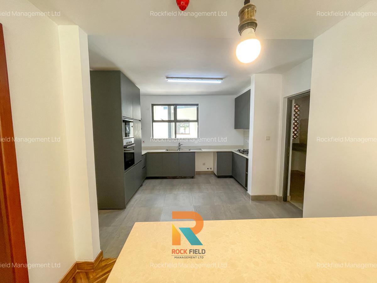 4 Bed Apartment with En Suite at Two Rivers - 6