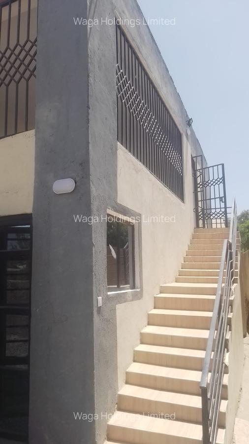 2 Bed Apartment with En Suite at Near Noonkopir Plaza - 4