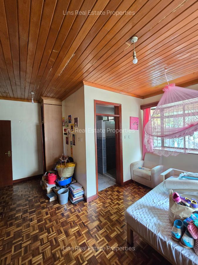 4 Bed Townhouse with En Suite in Westlands Area - 17
