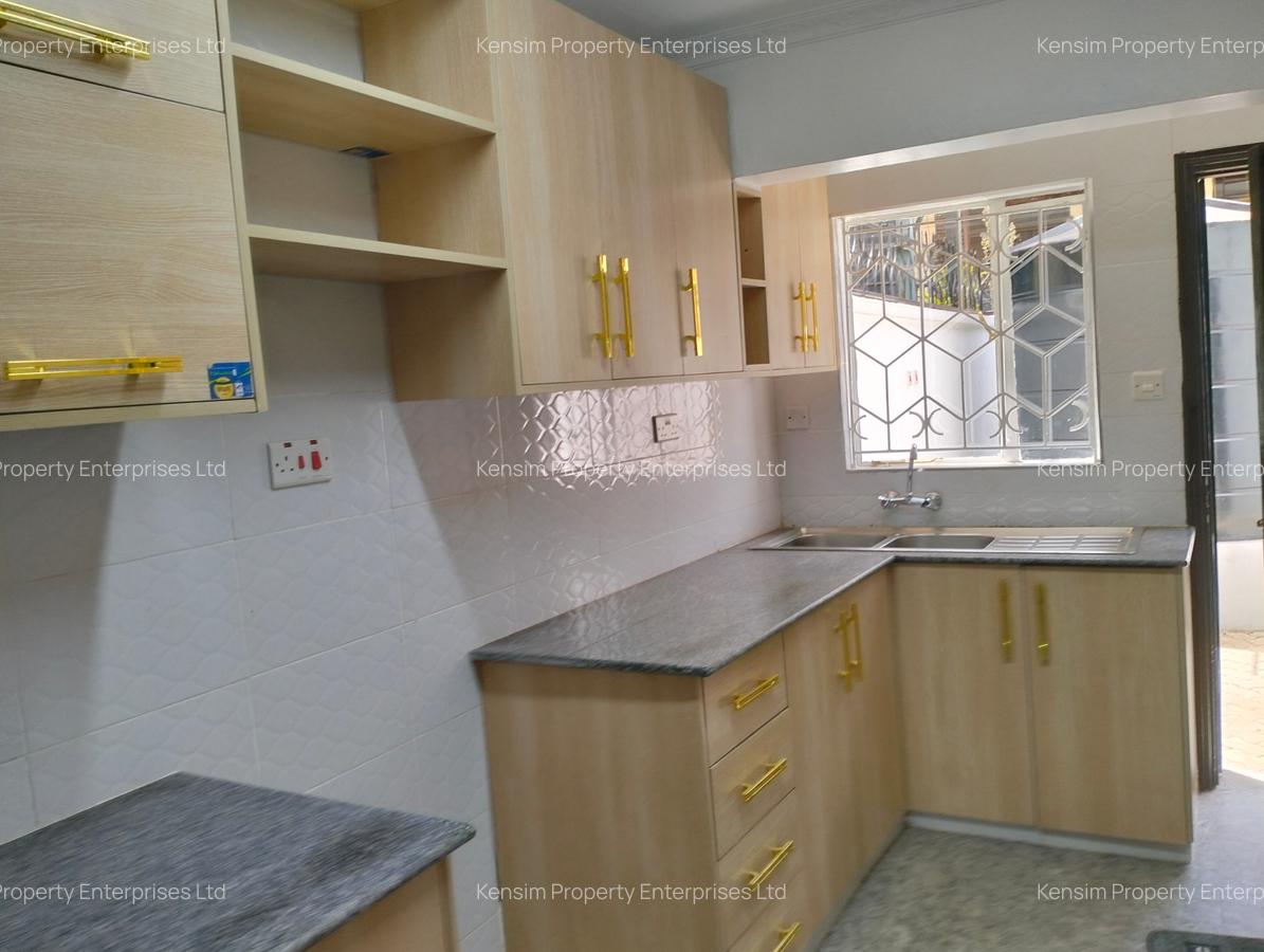 4 Bed Townhouse with En Suite in Lavington - 5