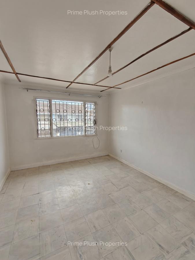 4 Bed House with Staff Quarters in South C - 9