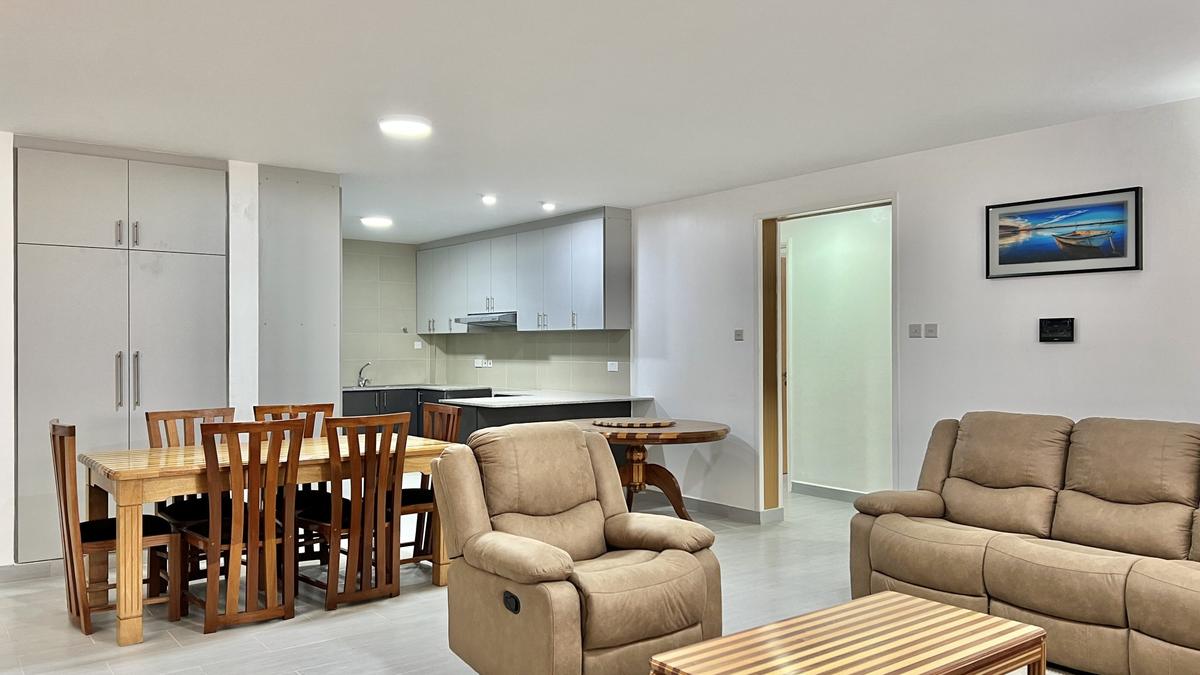 Serviced 2 Bed Apartment with En Suite at Valley Arcade - 5